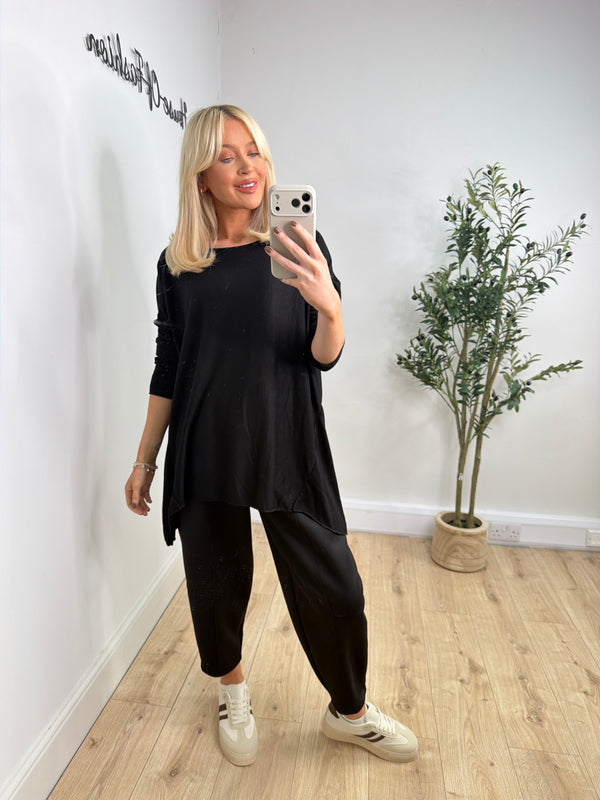 Ivy Soft Oversized Knit - Black