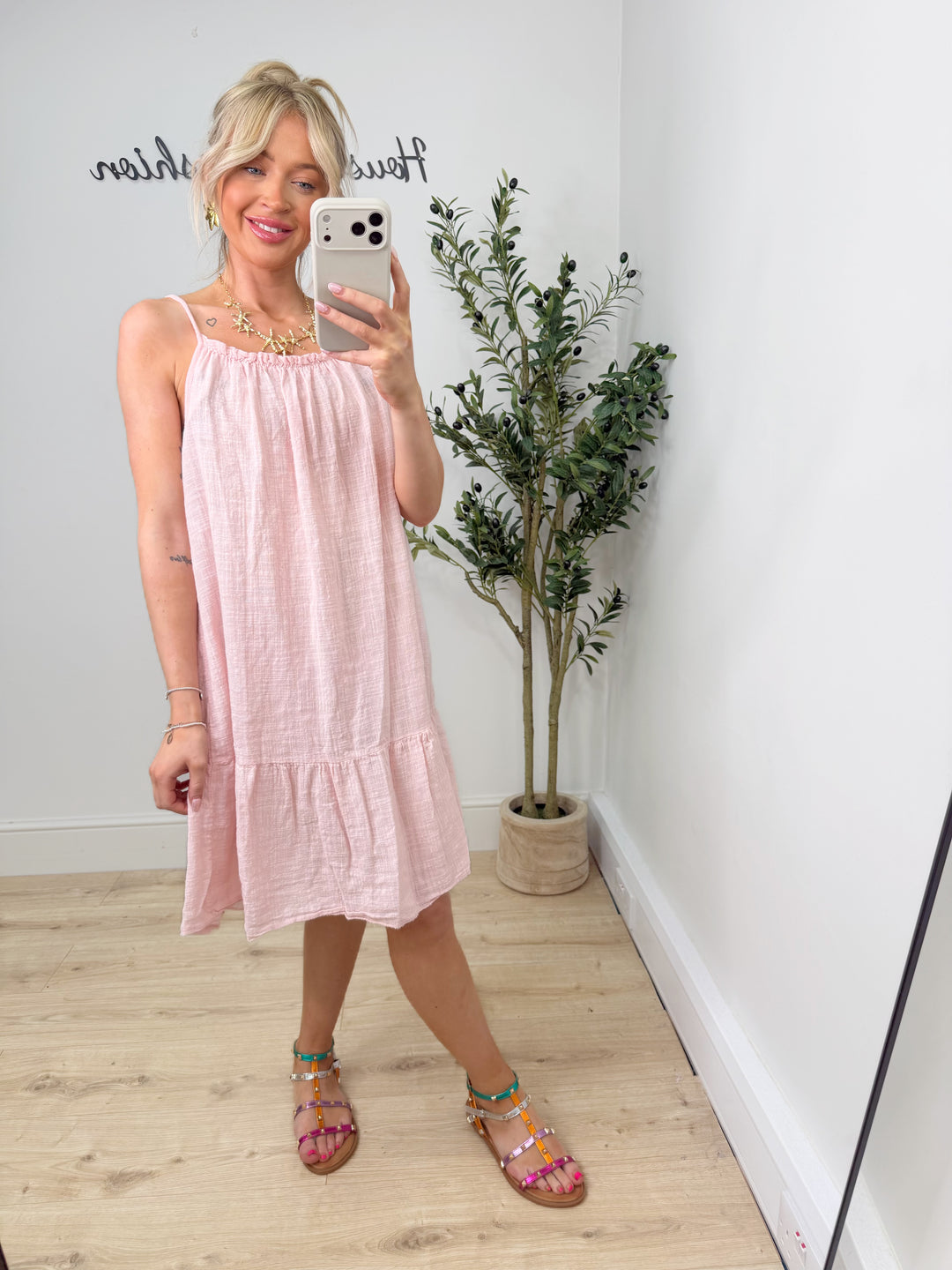Sunset Dress - Baby Pink