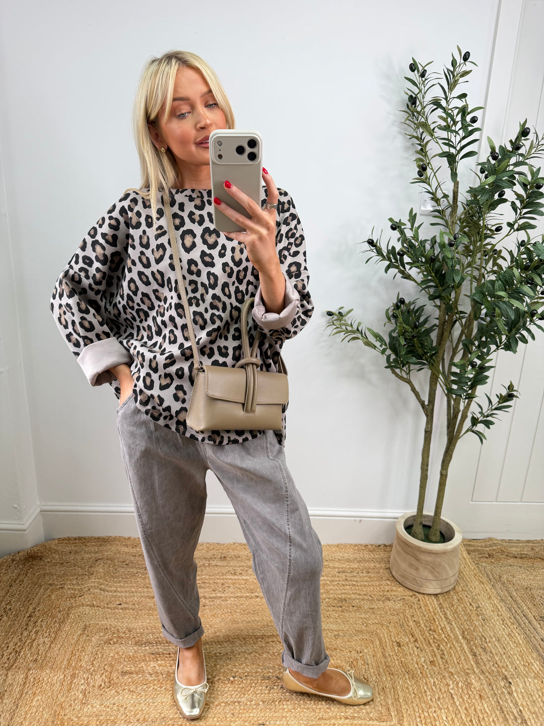 Elle Leopard Sweatshirt - Mocha