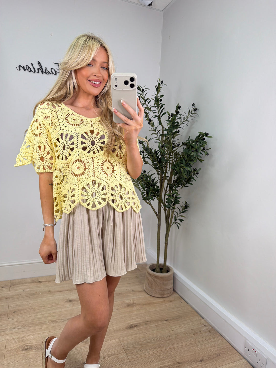 Louisa Crochet Top - Lemon