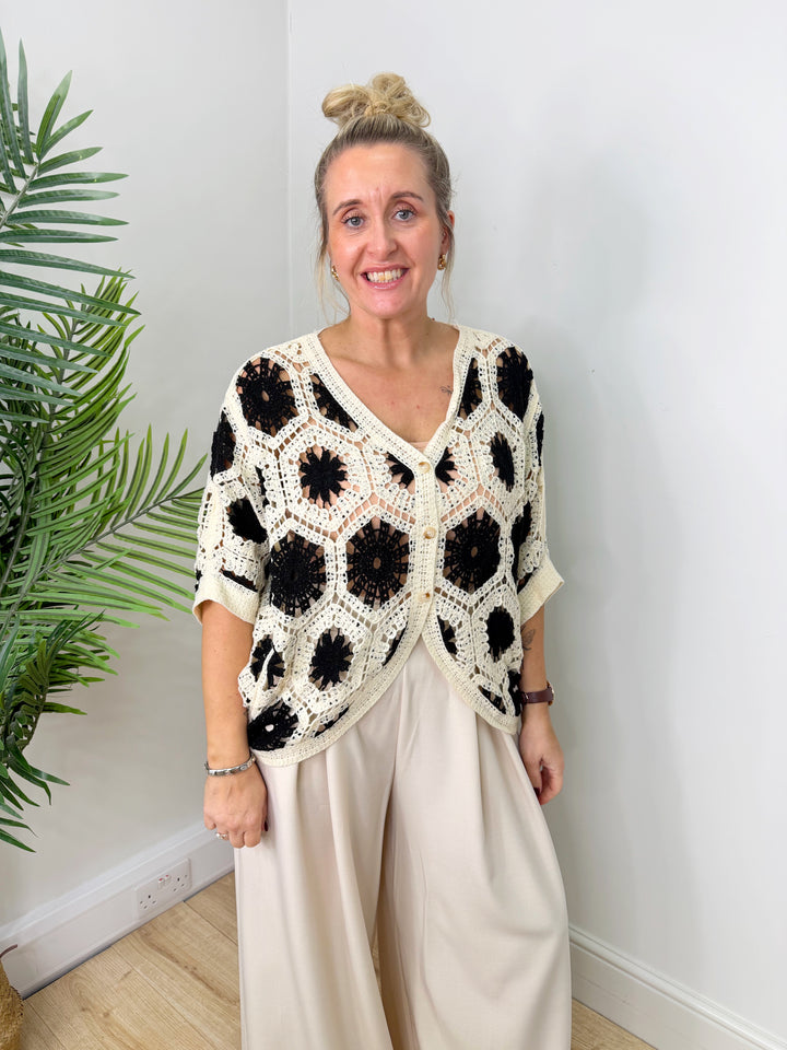 Venezuela Crochet Top - Black & Cream