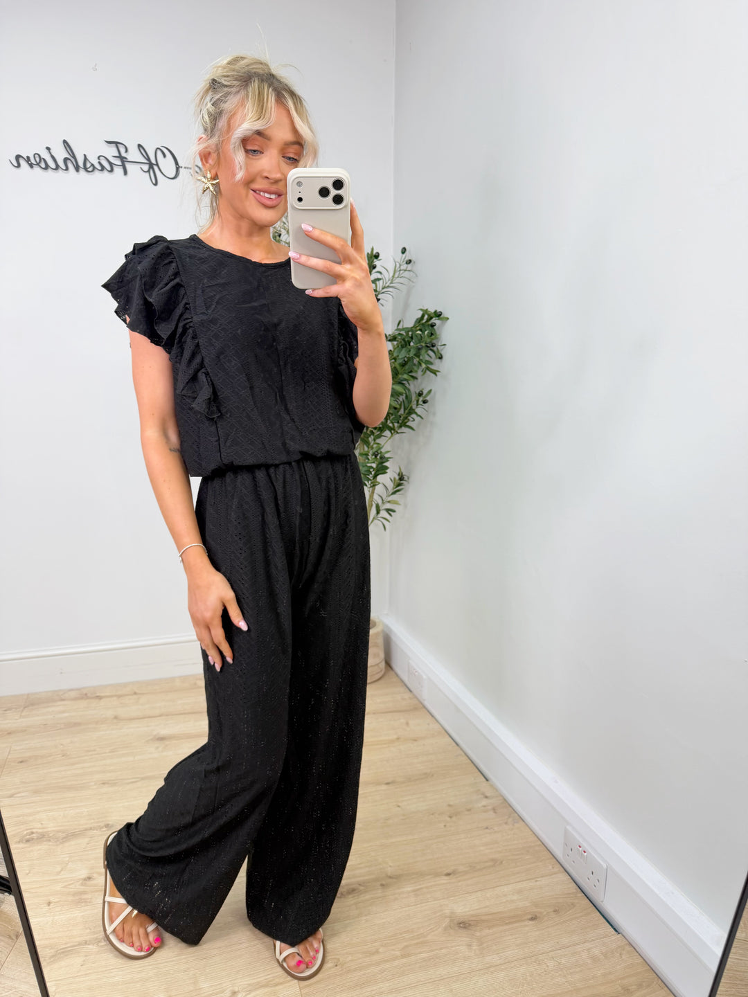 Evangeline 2 Piece - Black