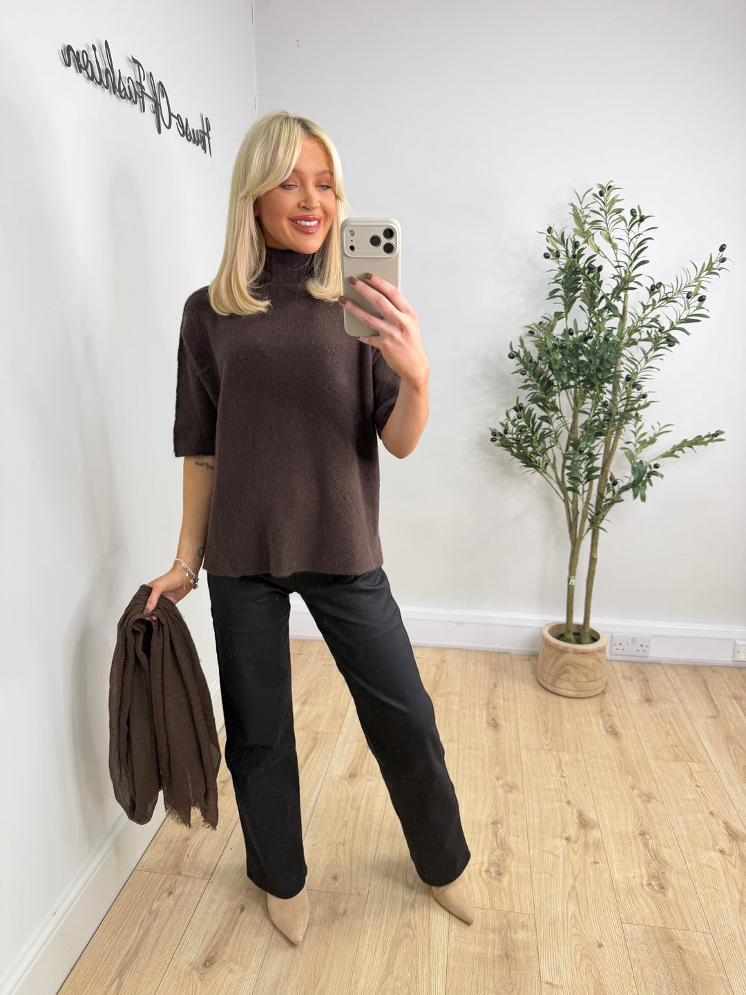 Marianna Knit - Chocolate
