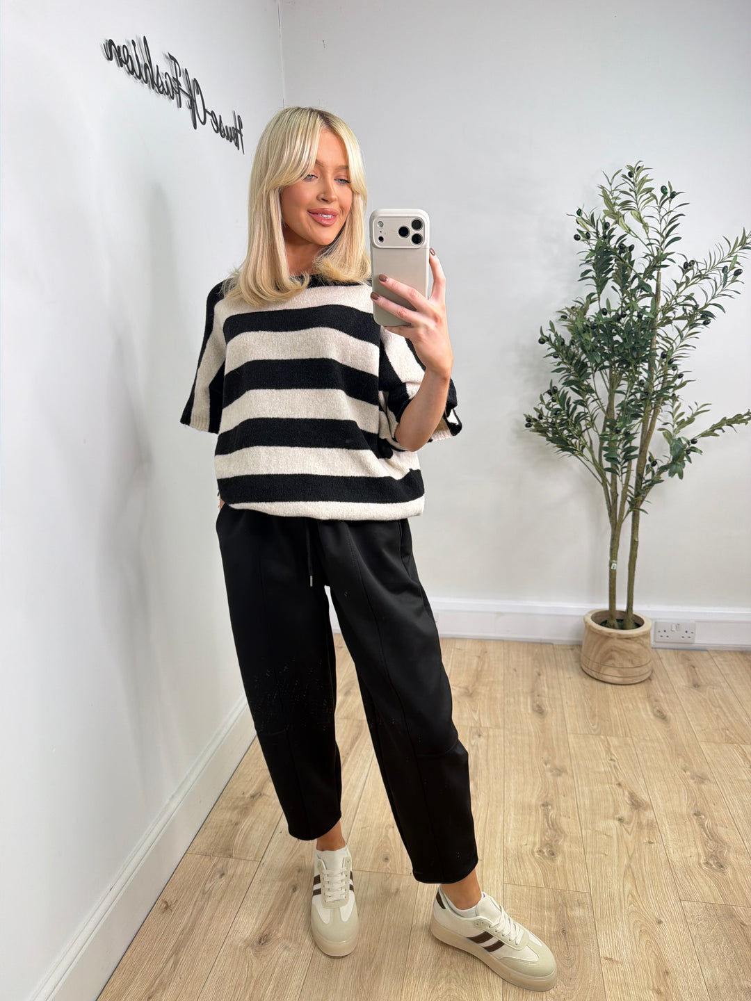 Lesley Knit - Black Stripe