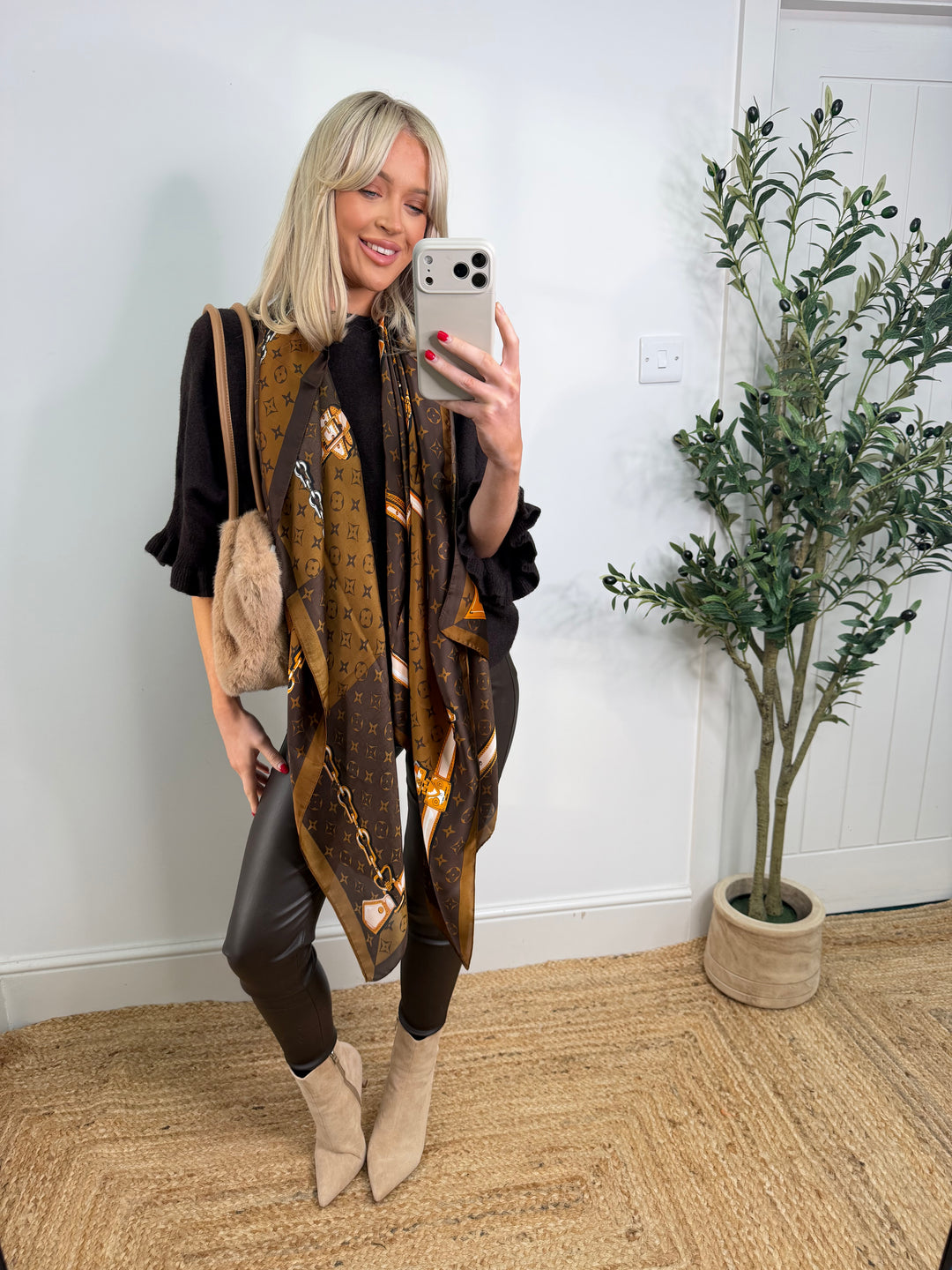 LV Silky Scarf - Chocolate
