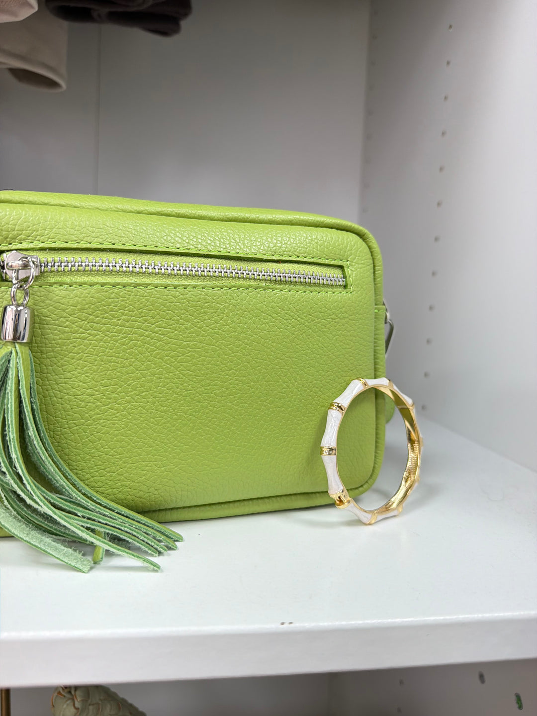 White Skinny Bangle - Clasp Fasten