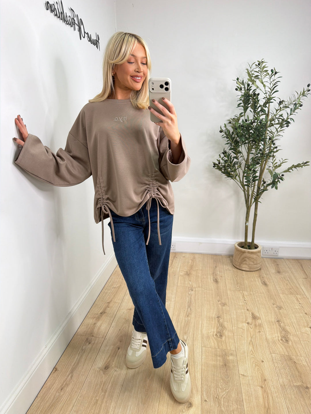 NYC Sweatshirt - Mocha
