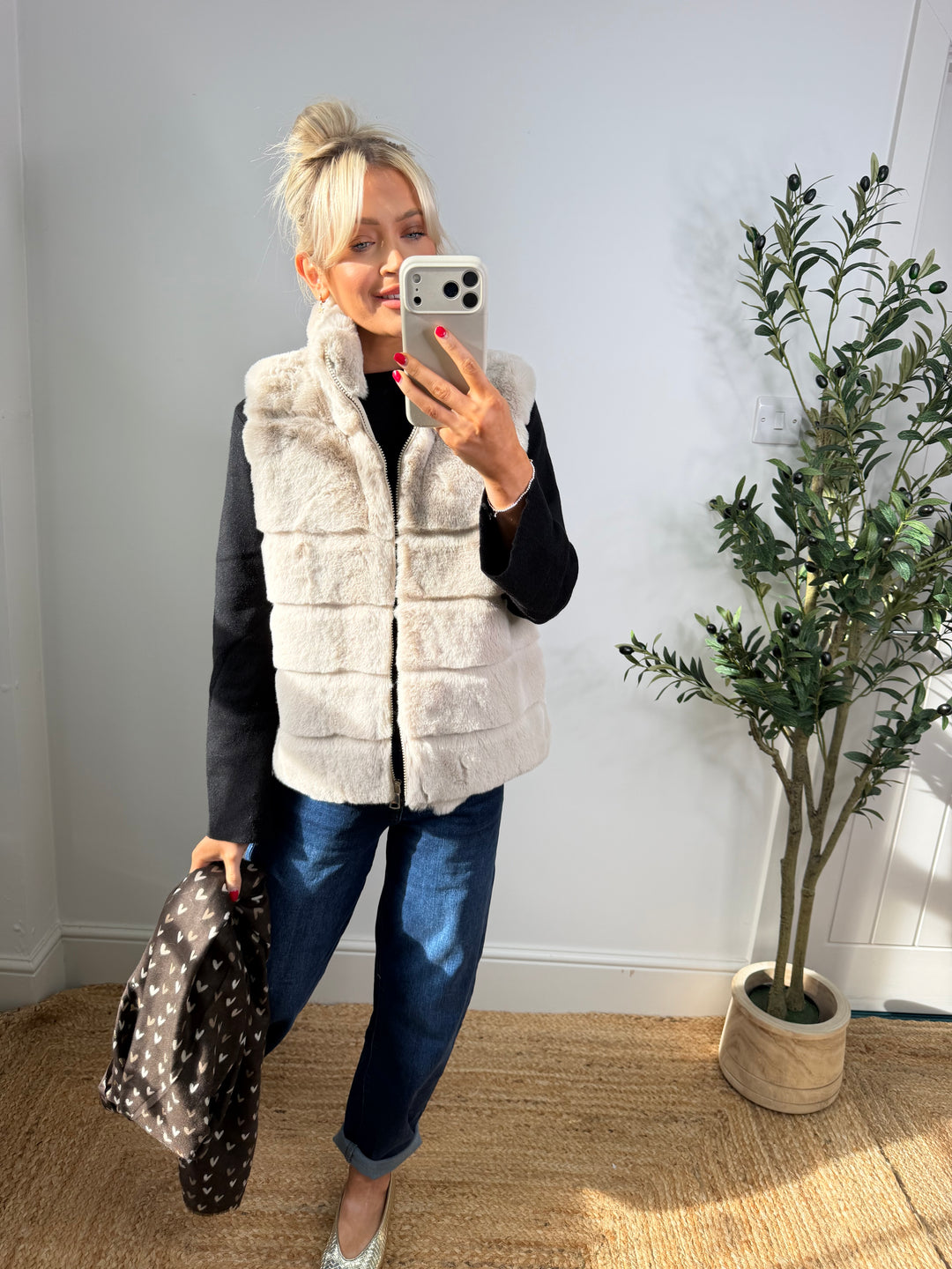 Veronica Faux Fur Gillet - Cream