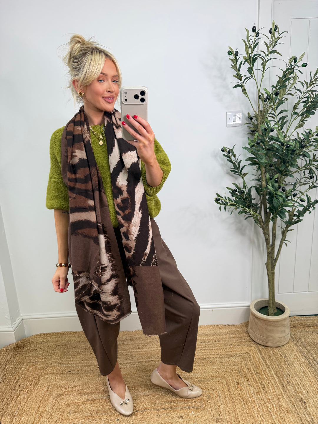 Alana Scarf - Chocolate