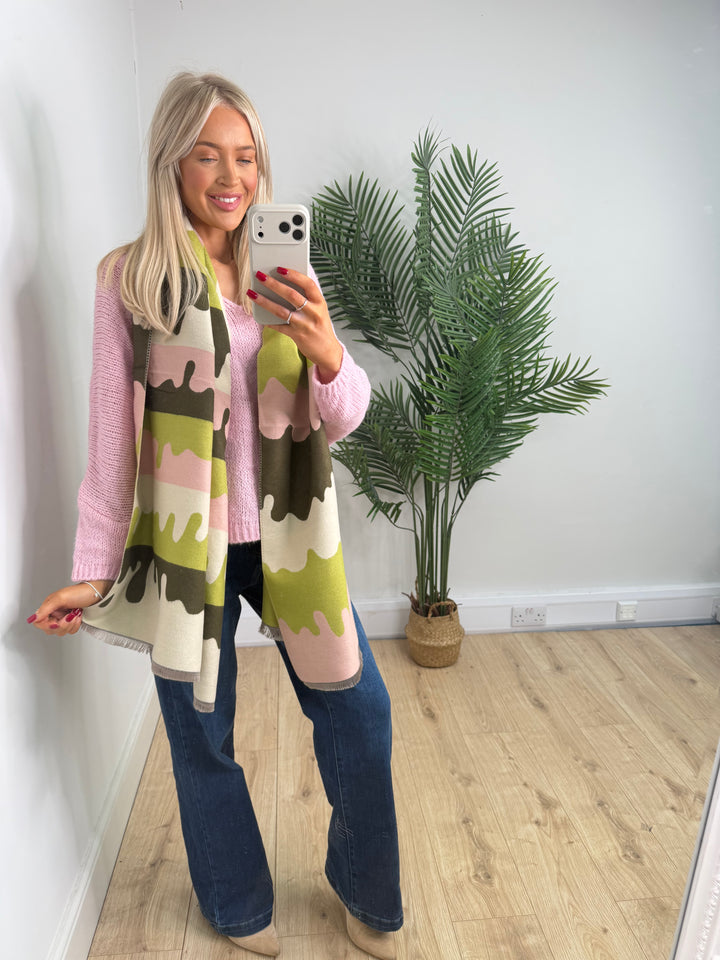 Daisy Plain Knit - Baby Pink