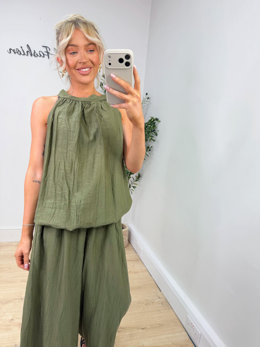 Pasha Bow Back Top - Khaki