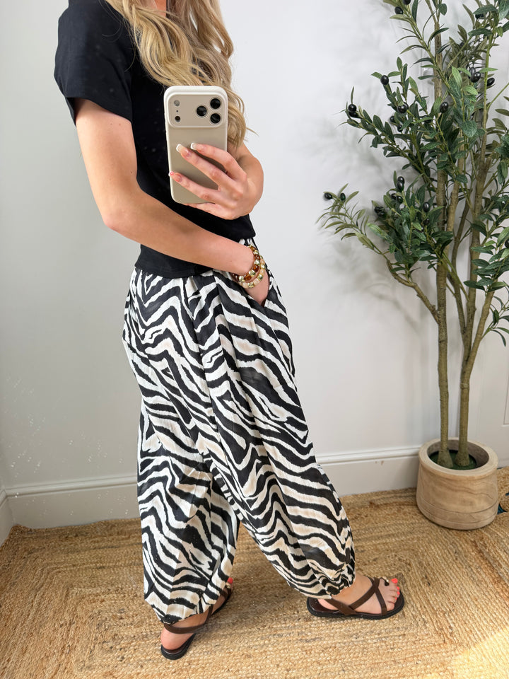 Zebra Balloon Trousers - Black