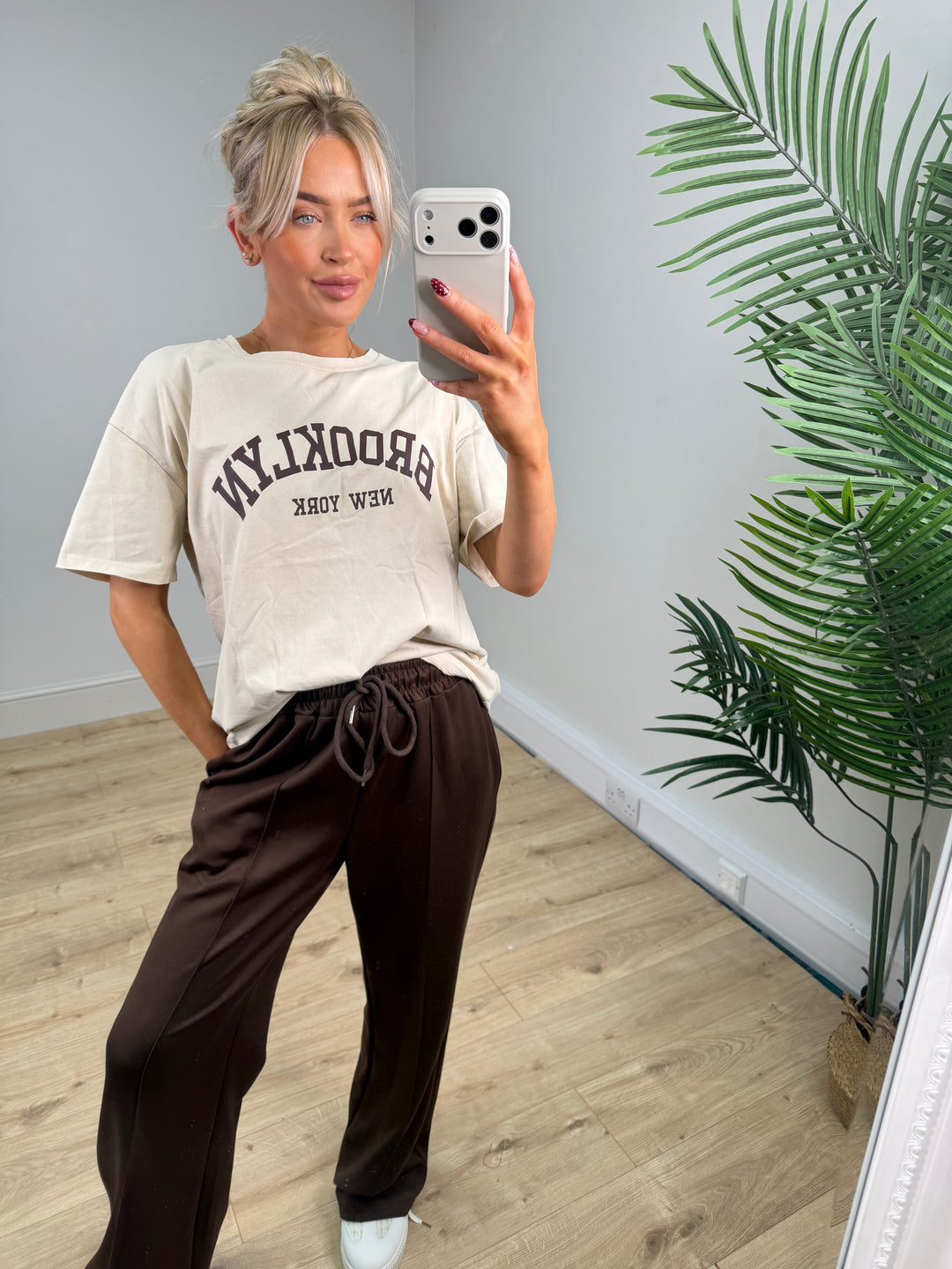 Brooklyn Tshirt - Chocolate & Beige