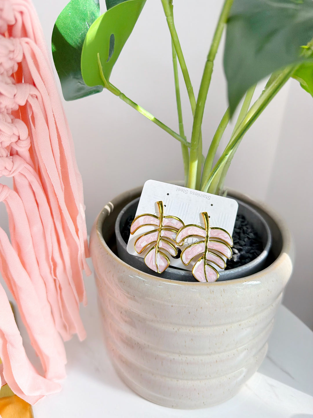 Leaf Earrings - Pink