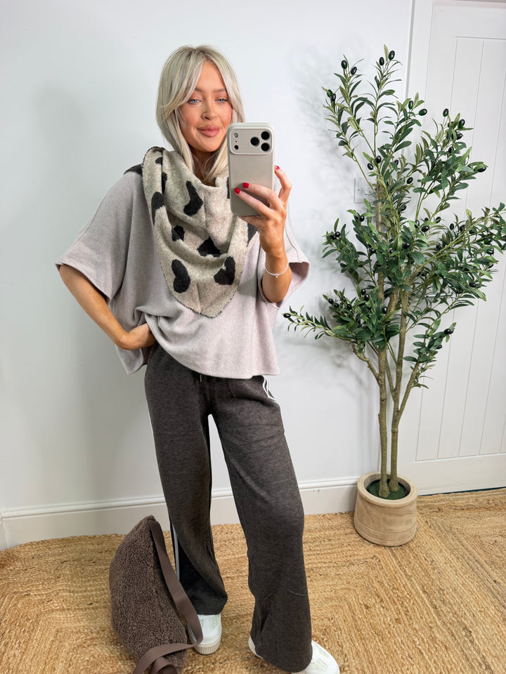 Large Triangle Scarf - Mocha & Choc Hearts