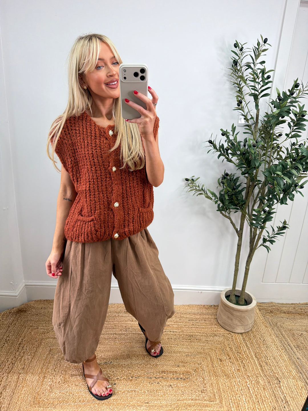 Nyla Knitted Tank Top - Rust