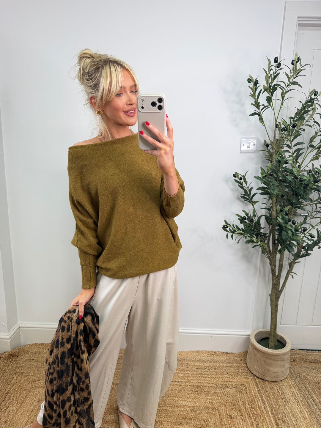 Classic Batwing - Dark Olive