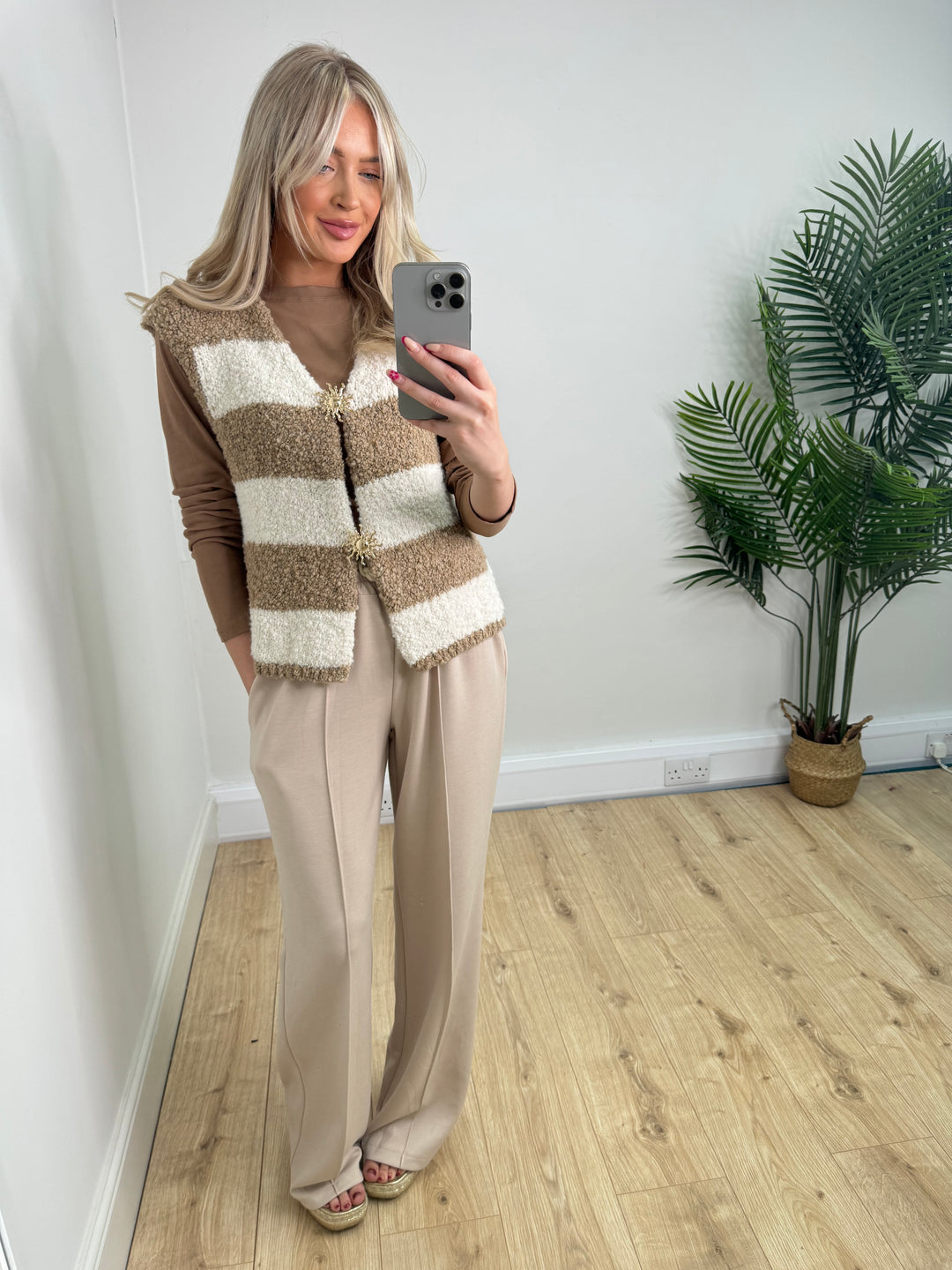 Sunnie Knit - Camel