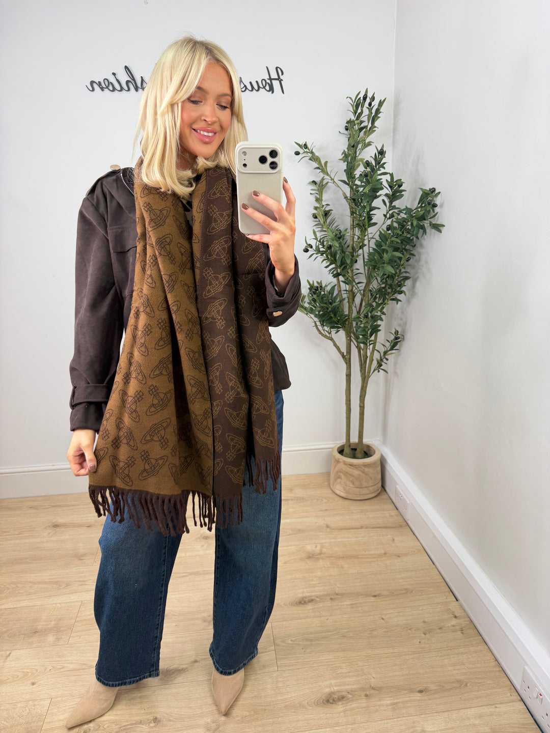 Viv Scarf Mini - Chocolate