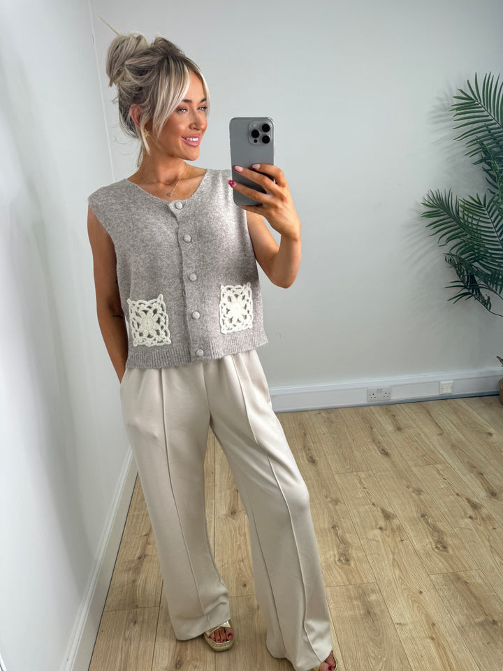 Crochet Pocket Top - Mocha