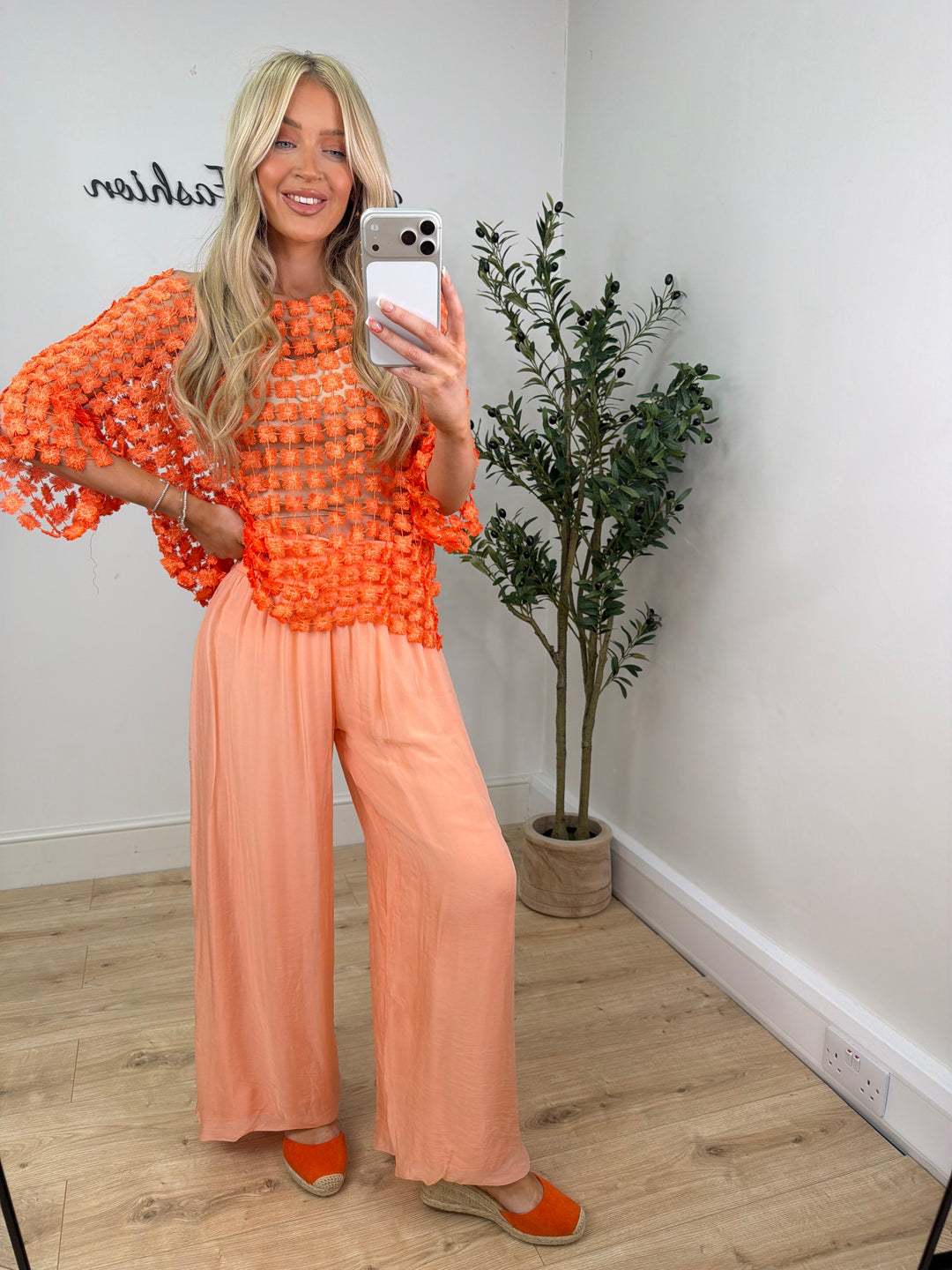 Flower Top - Orange