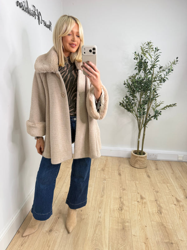 Nina Cape - Cream