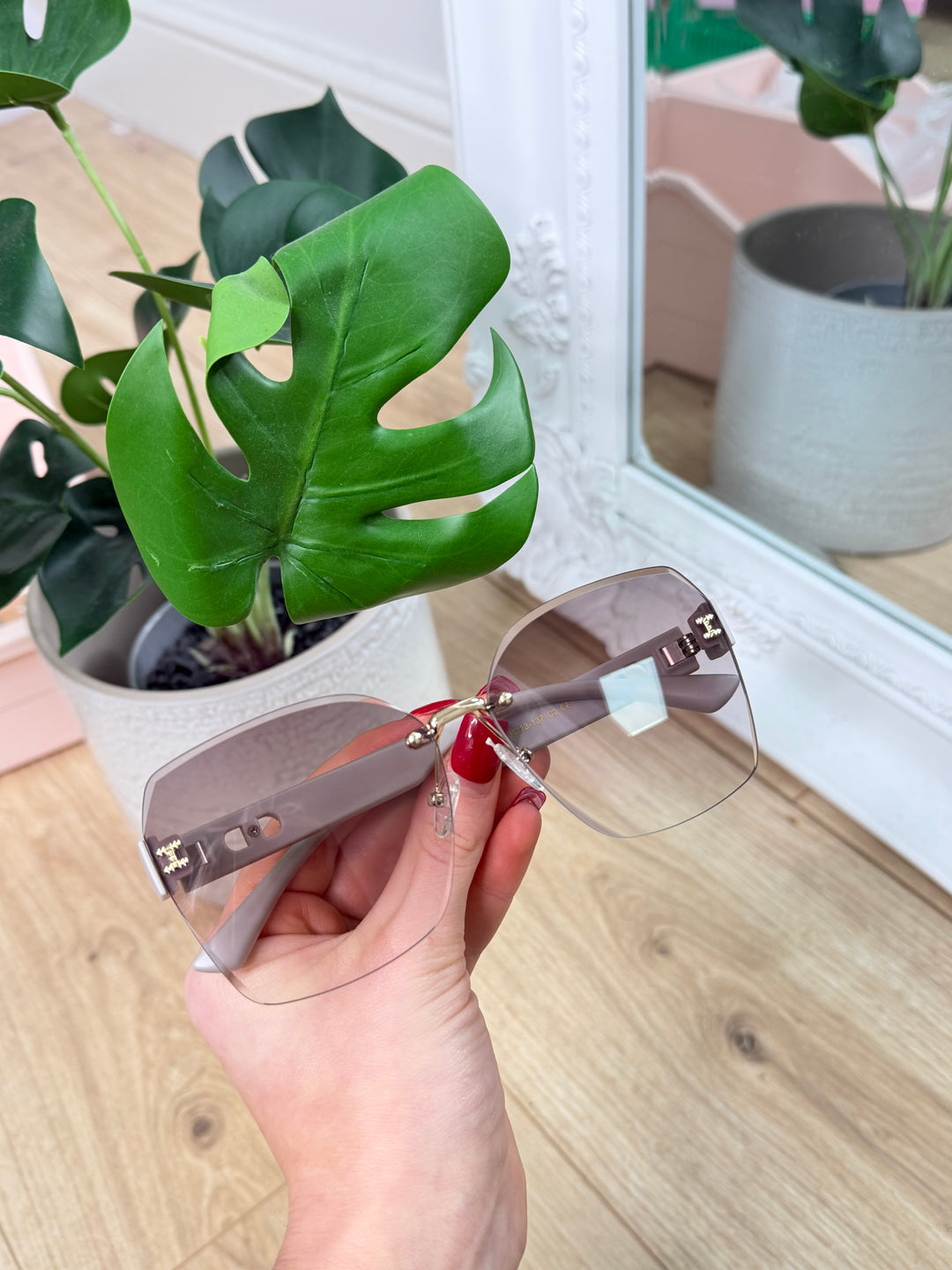 Sunglasses (case included!)