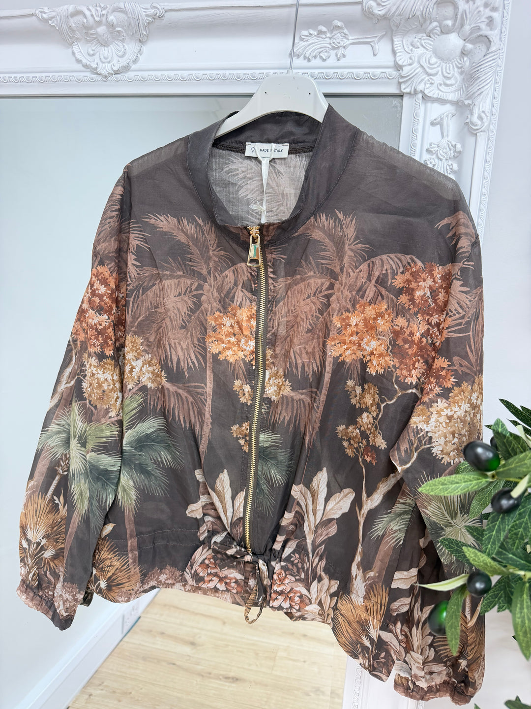Farah Bomber