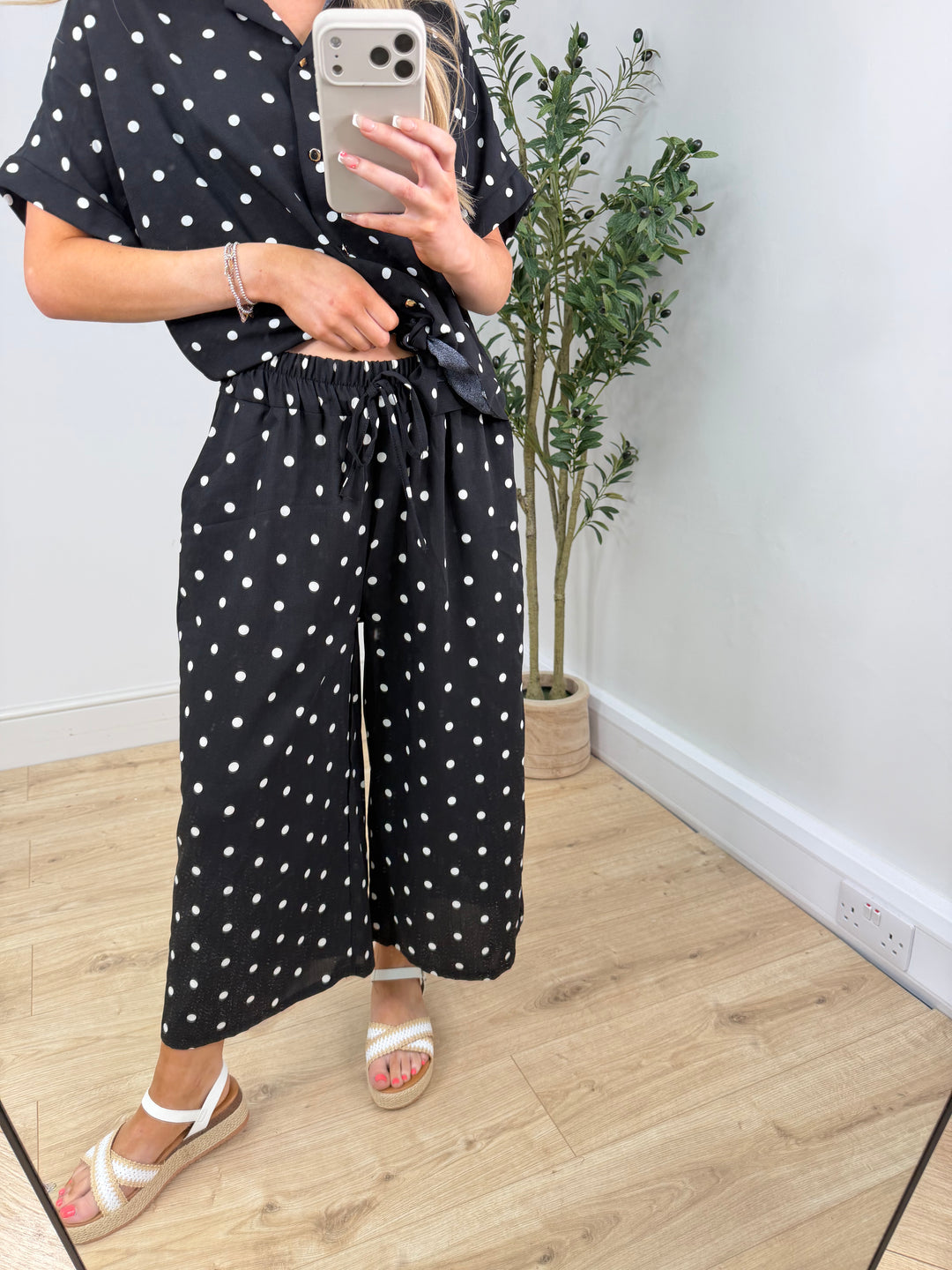 Polka Dot Culottes - Black