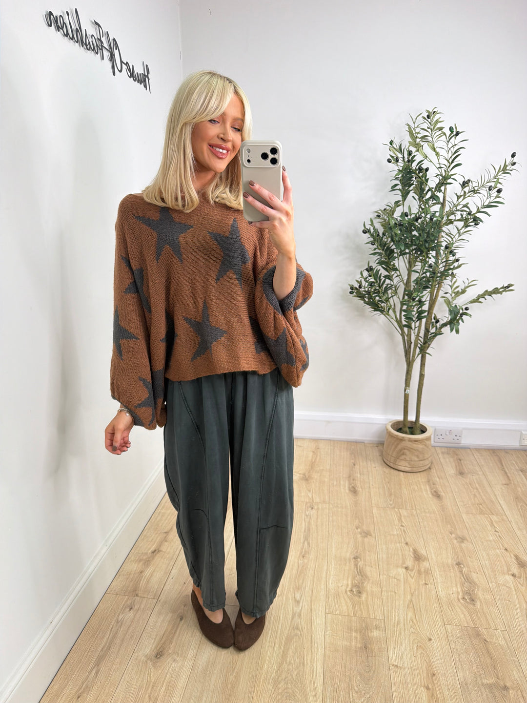 Sasha Star Knit - Rust & Charcoal