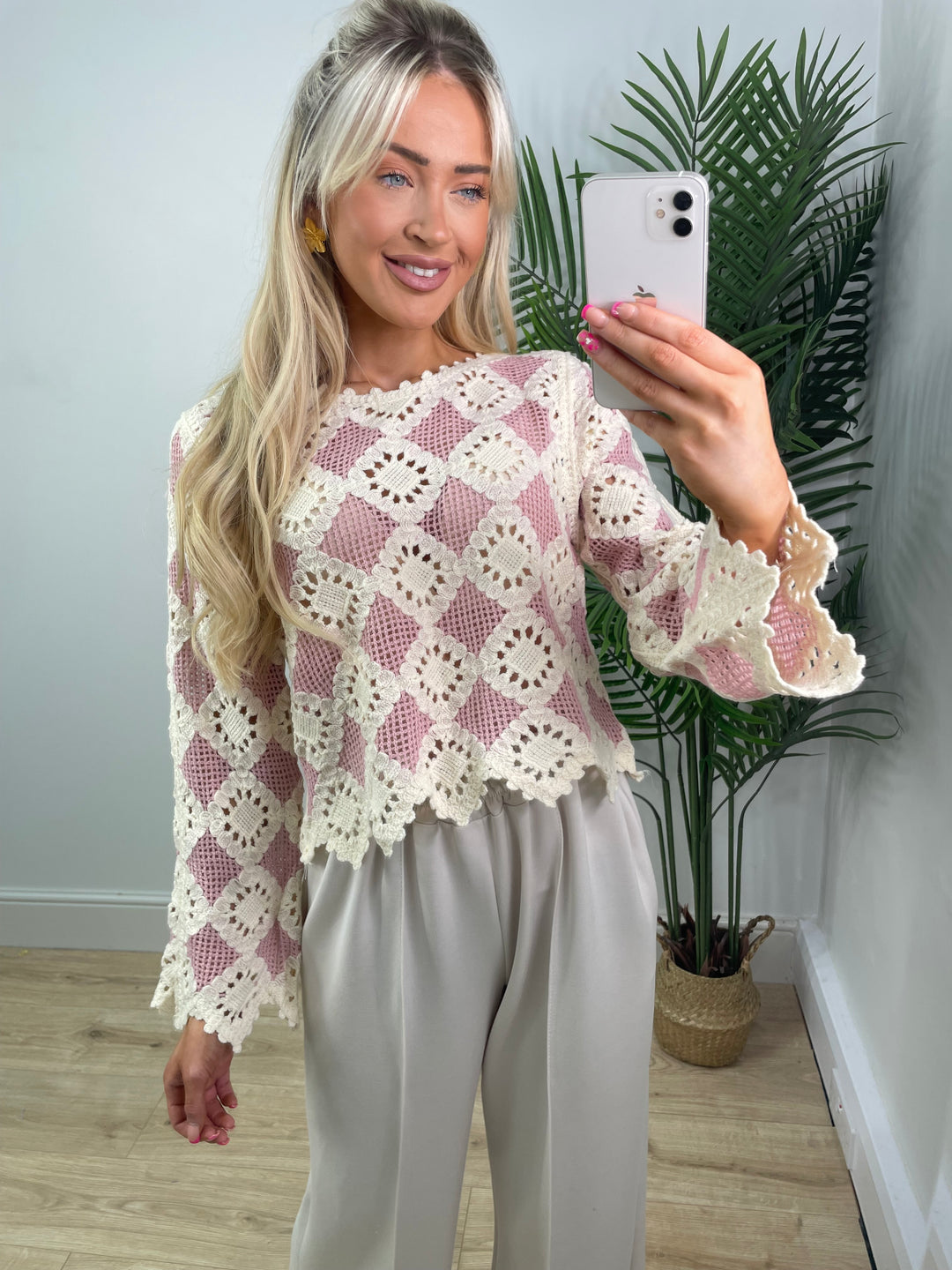 Kim Crochet Top - Baby Pink