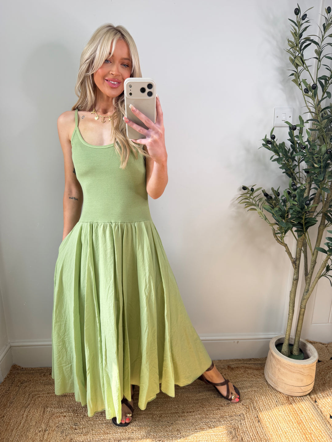 Anaya Dress - Lime