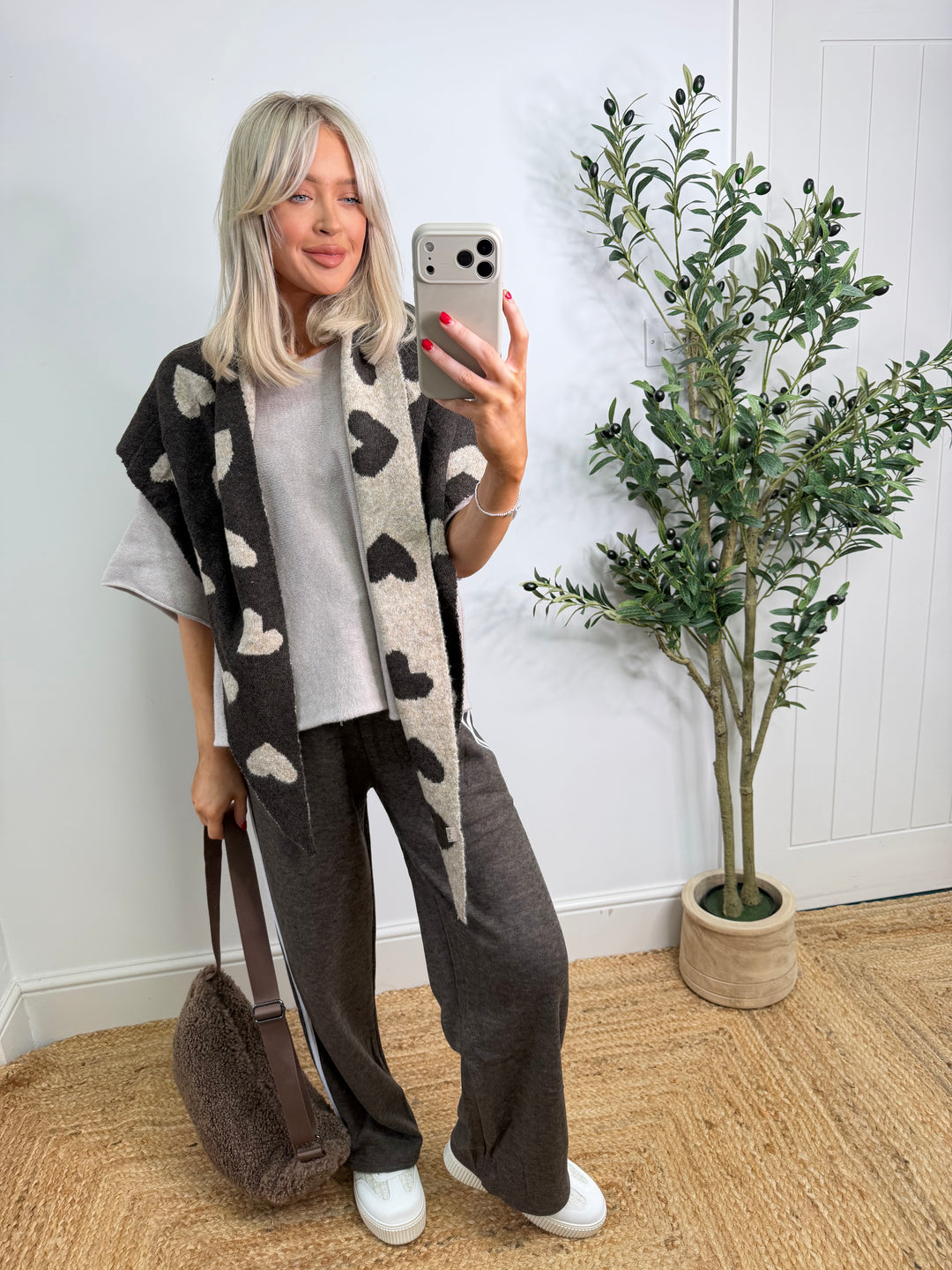 Large Triangle Scarf - Mocha & Choc Hearts