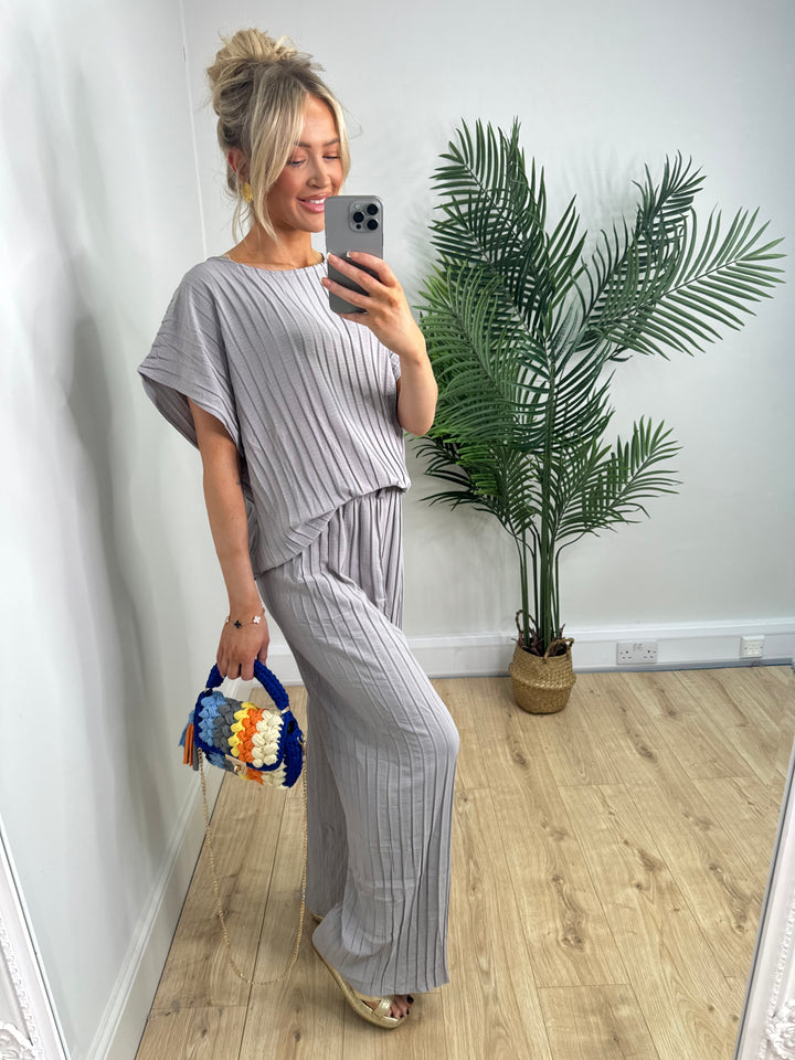Pleated Coord - Grey