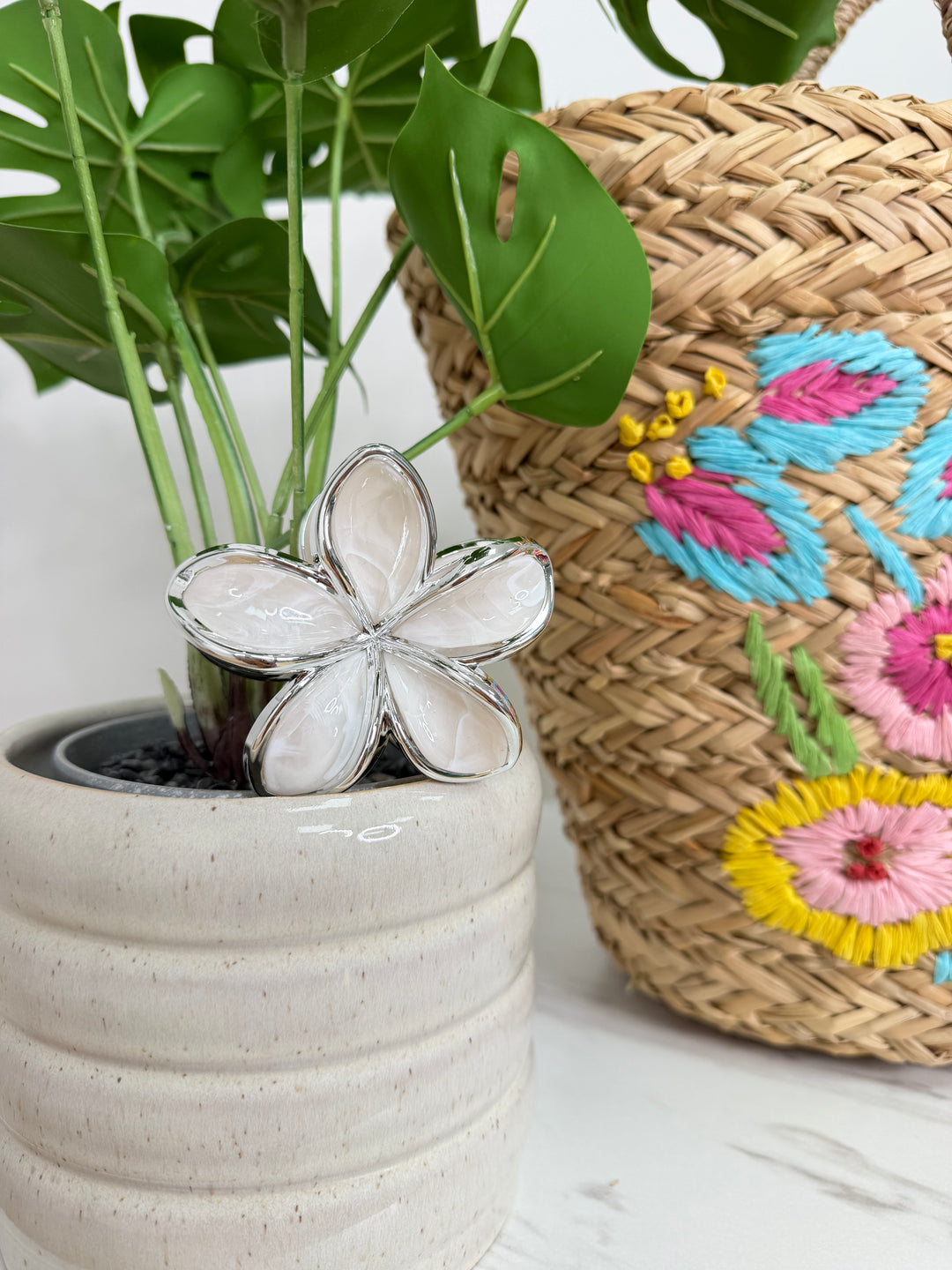 Flower Clip - Cream & Silver