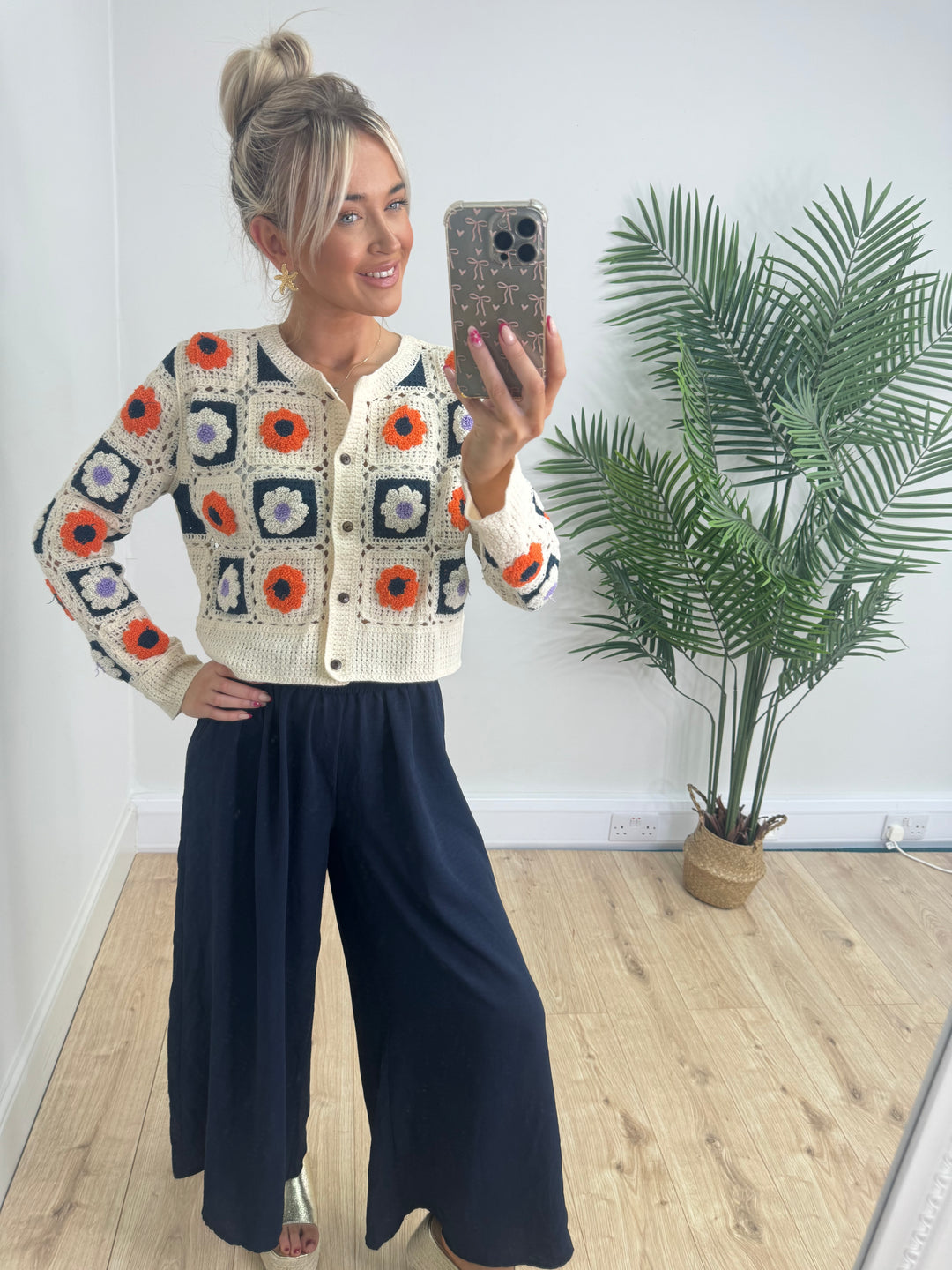 Daisy Crochet Cardigan - Cream
