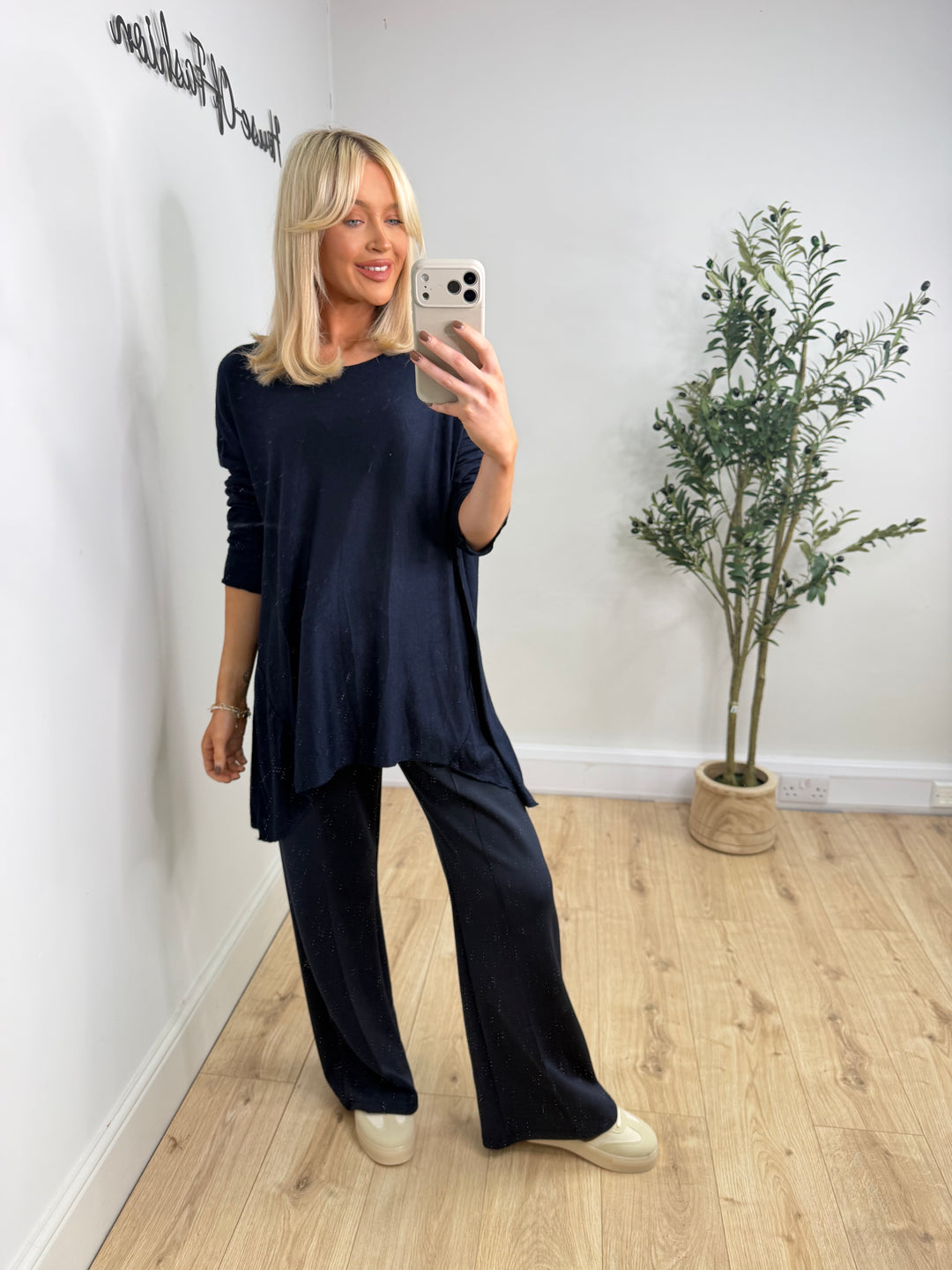 Ivy Soft Oversized Knit - Navy