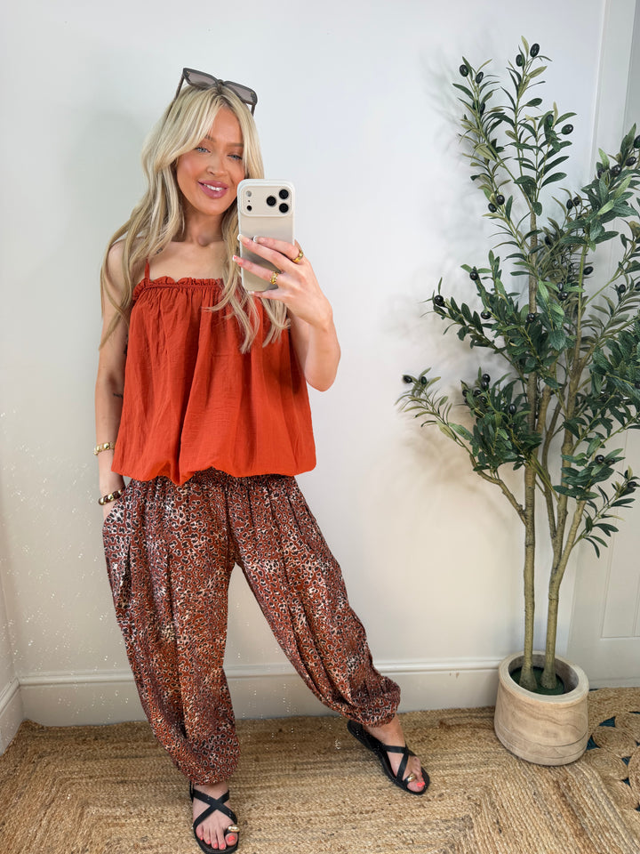 Nancie Leopard Genie Pants
