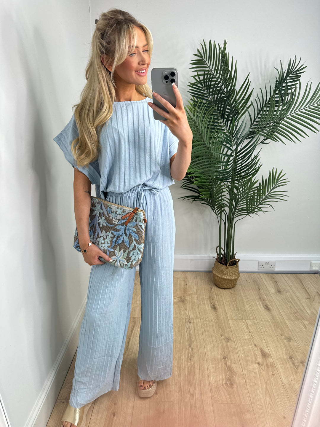 Pleated Coord - Pale Blue