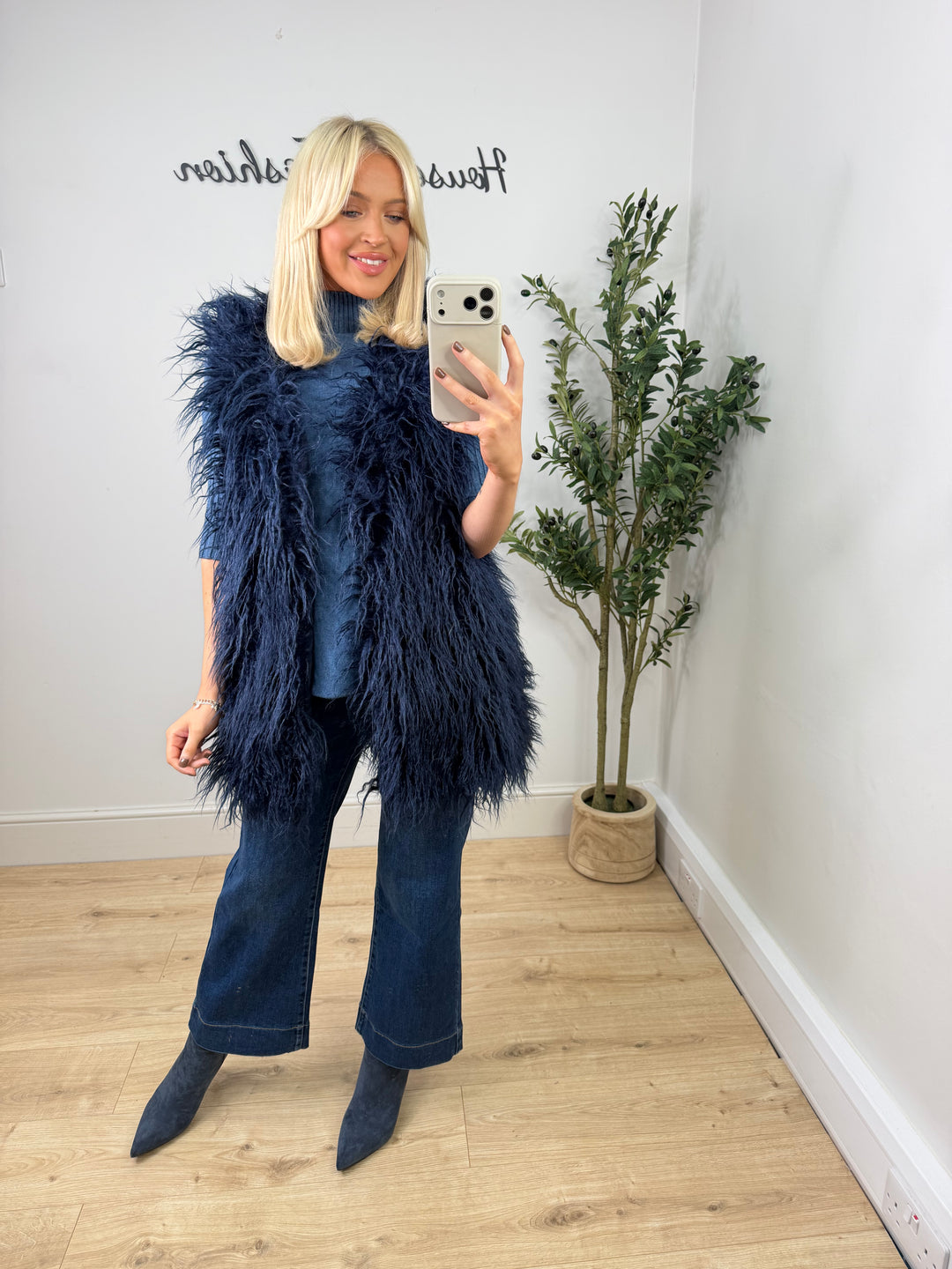 Eva Fringe Gillet - Navy
