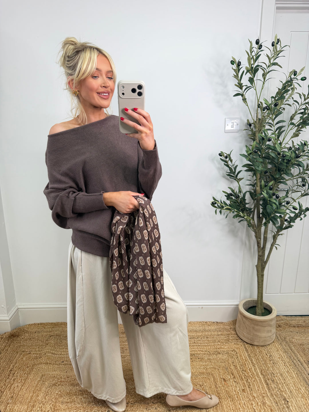 Classic Batwing - Mocha