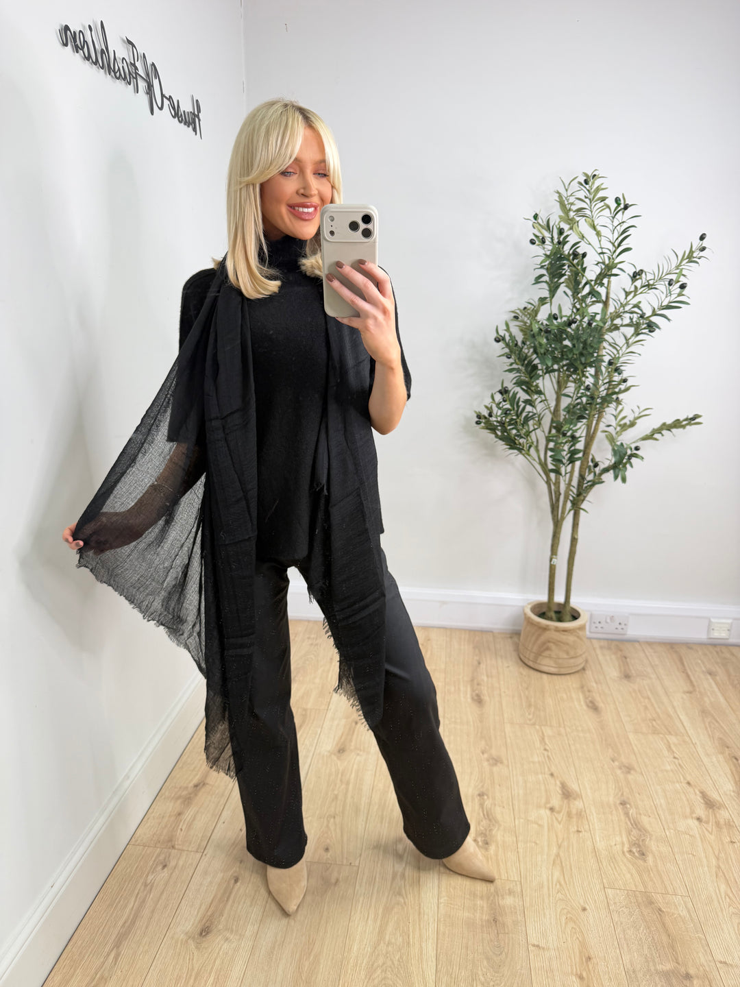 Everyday Scarf - Black