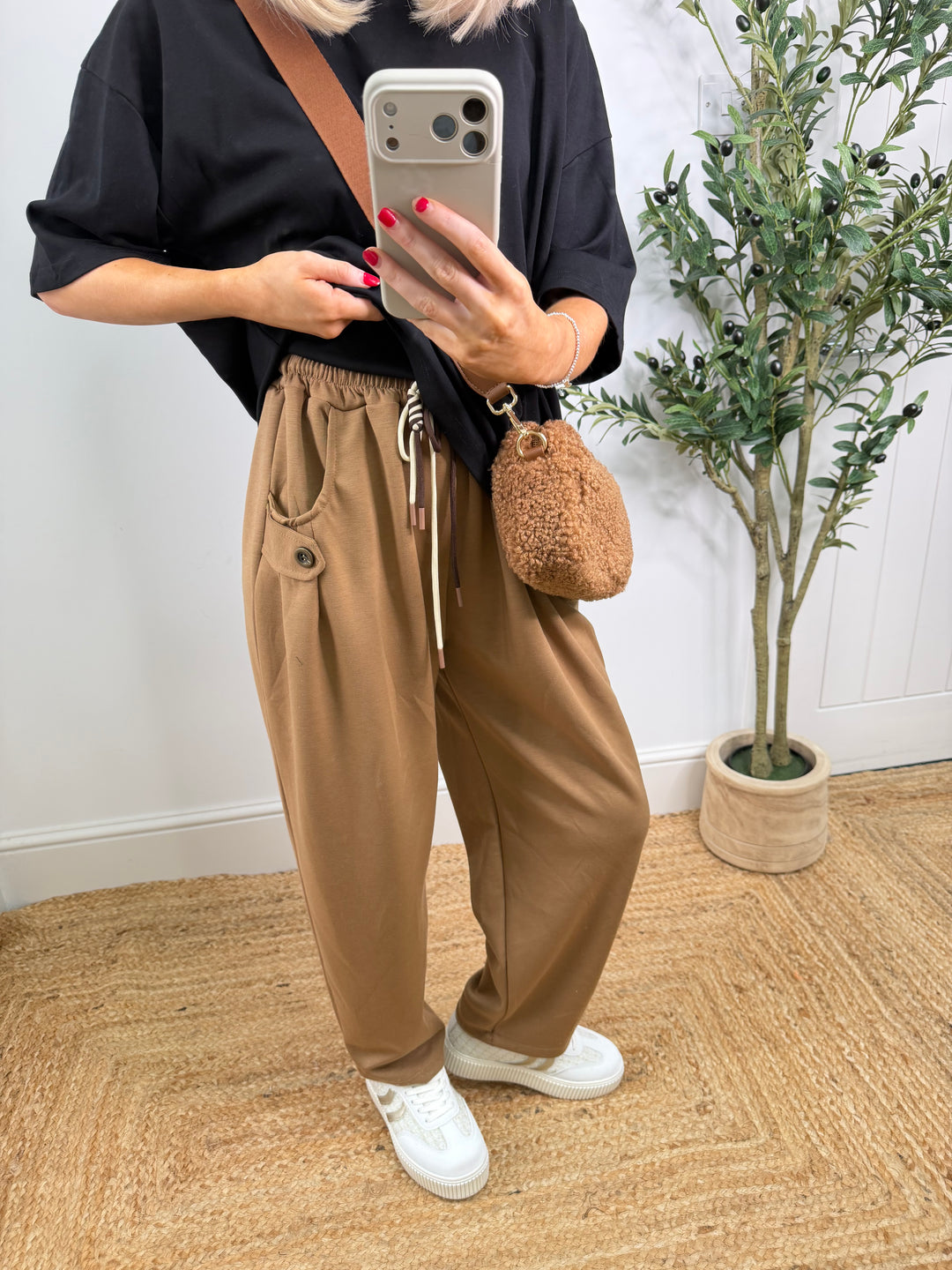 Jodie Pocket Jogger - Tan