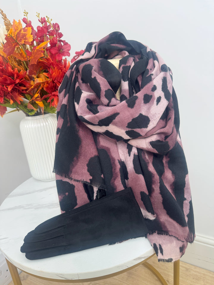 Leopard Scarf & Glove Bundle