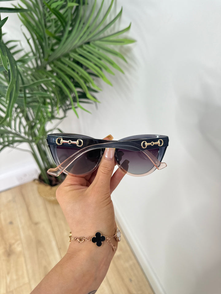 Sunglasses - Style 19