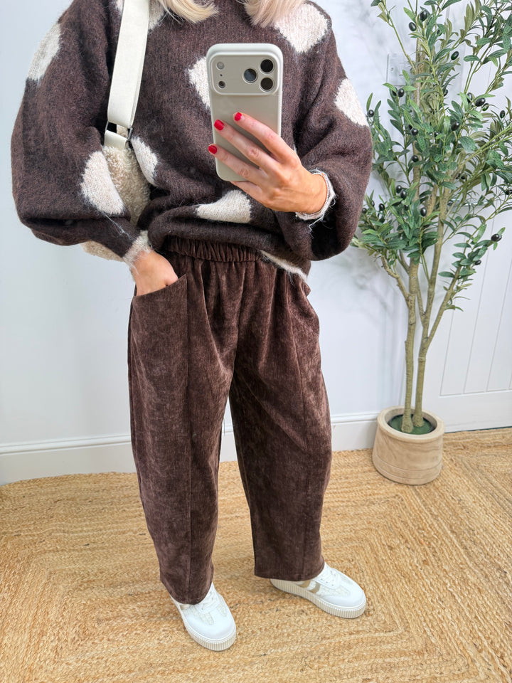 Velour Pocket Barrel Joggers - Chocolate