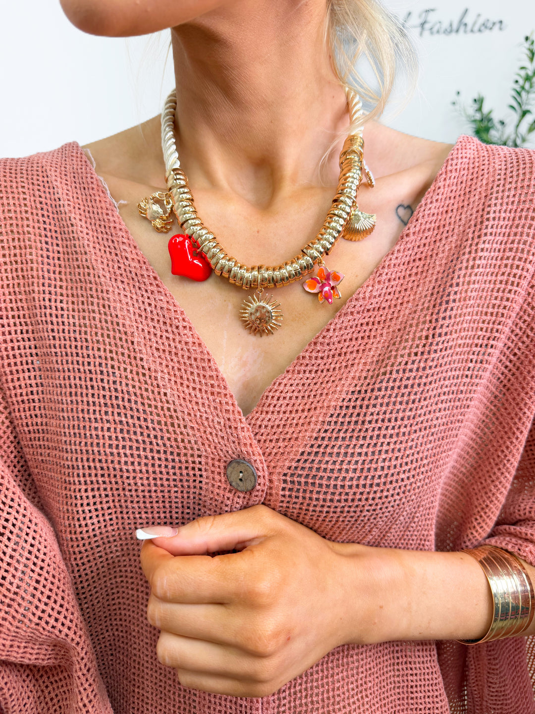 Hibiscus Necklace