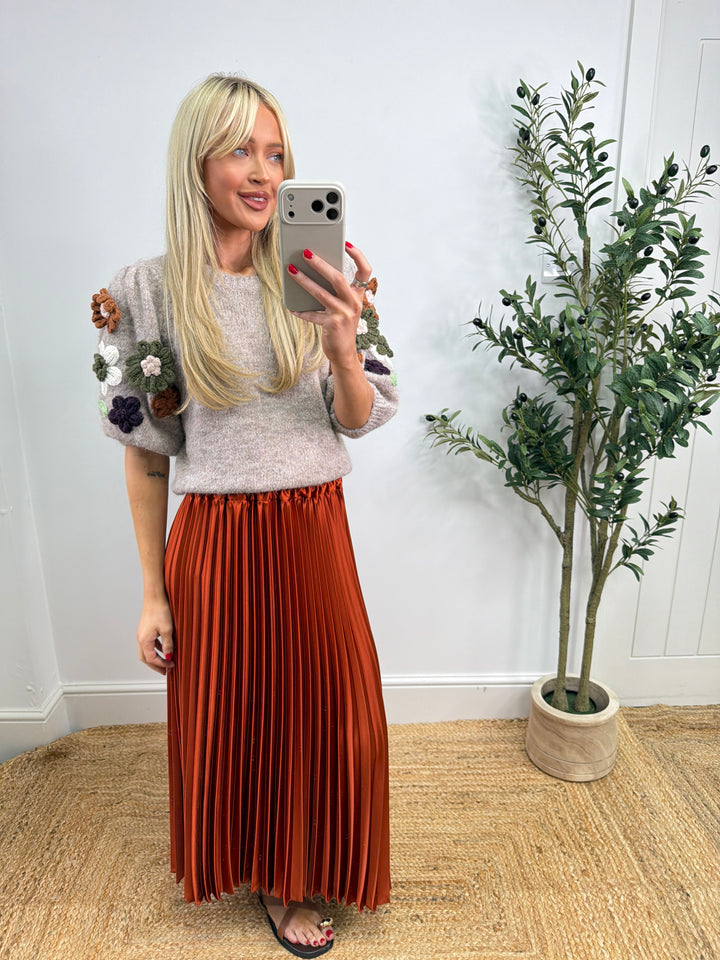 Ebony Floral Knit - Mocha