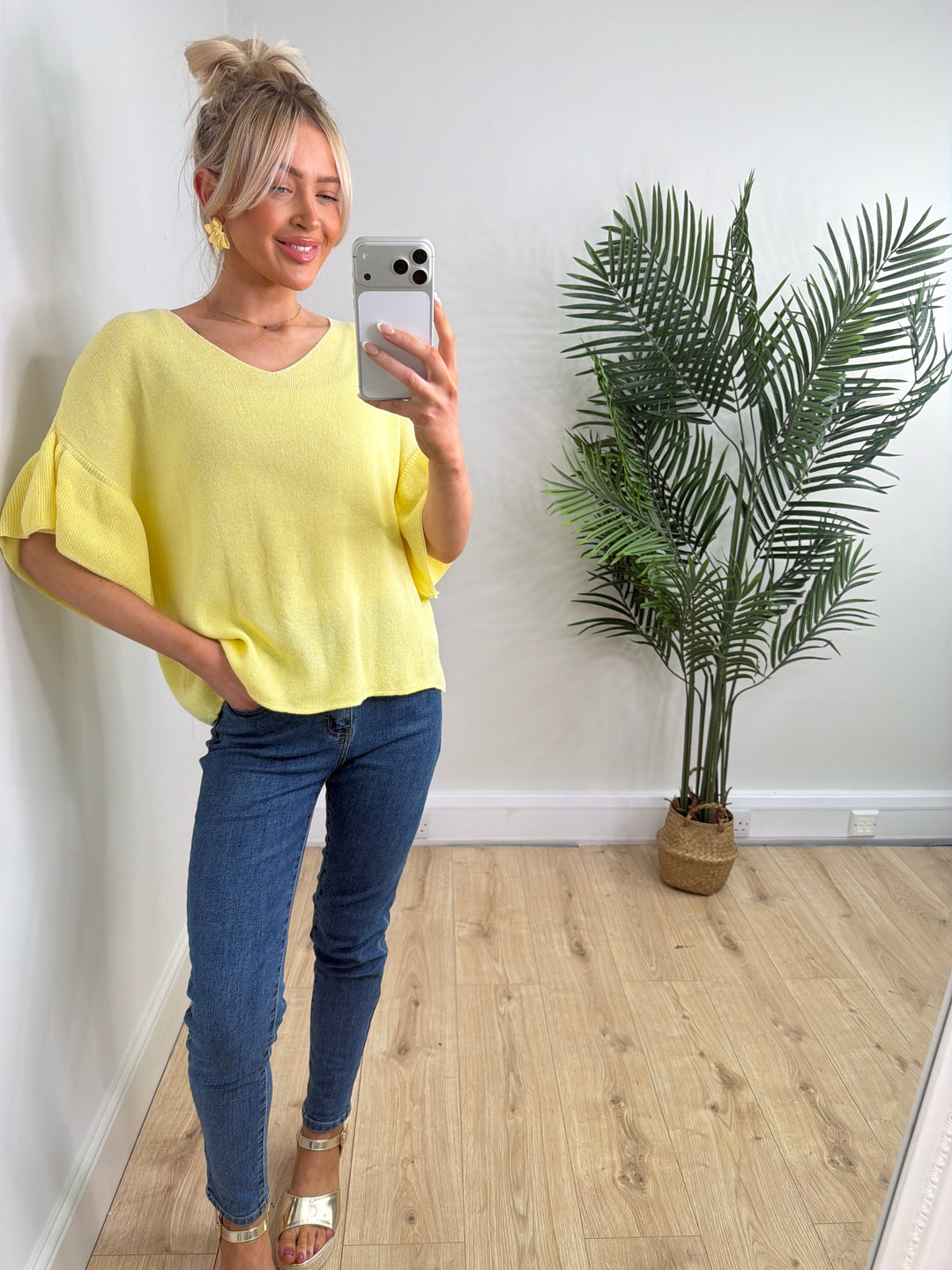 Louanna Frill Sleeve Top - Lemon