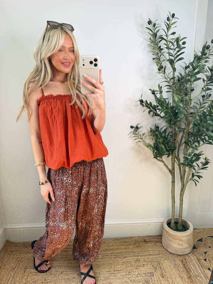 Nancie Leopard Genie Pants